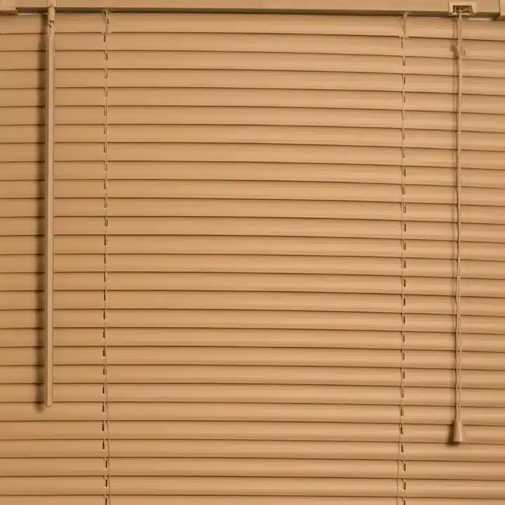 25mm PVC Venetian Blind - Champagne - Image 3
