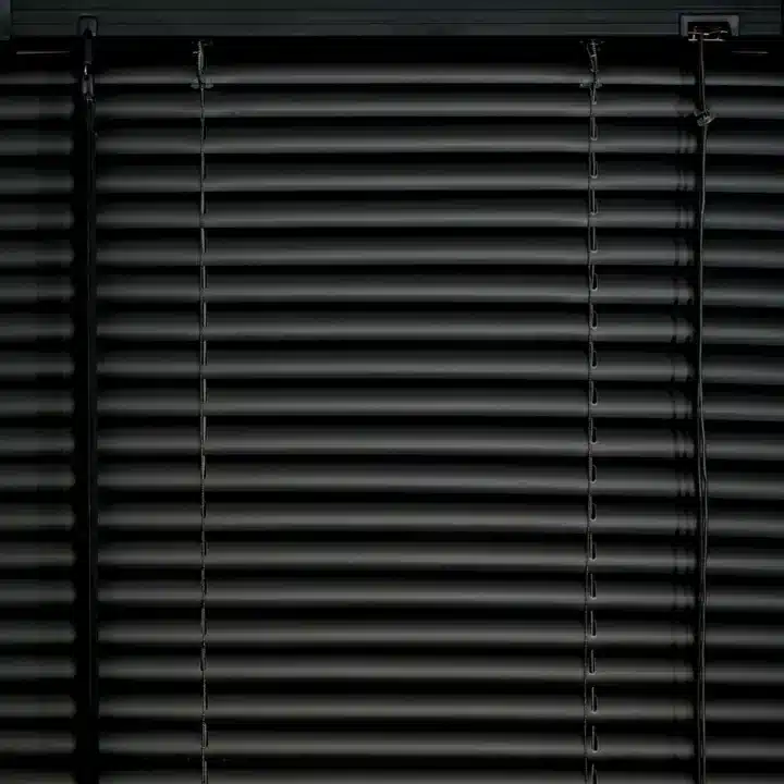 25mm PVC Venetian Blind - Black - Image 6