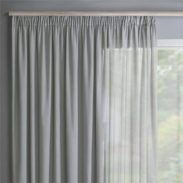 Stuart Graham Victoria - Taped Curtain - Image 3