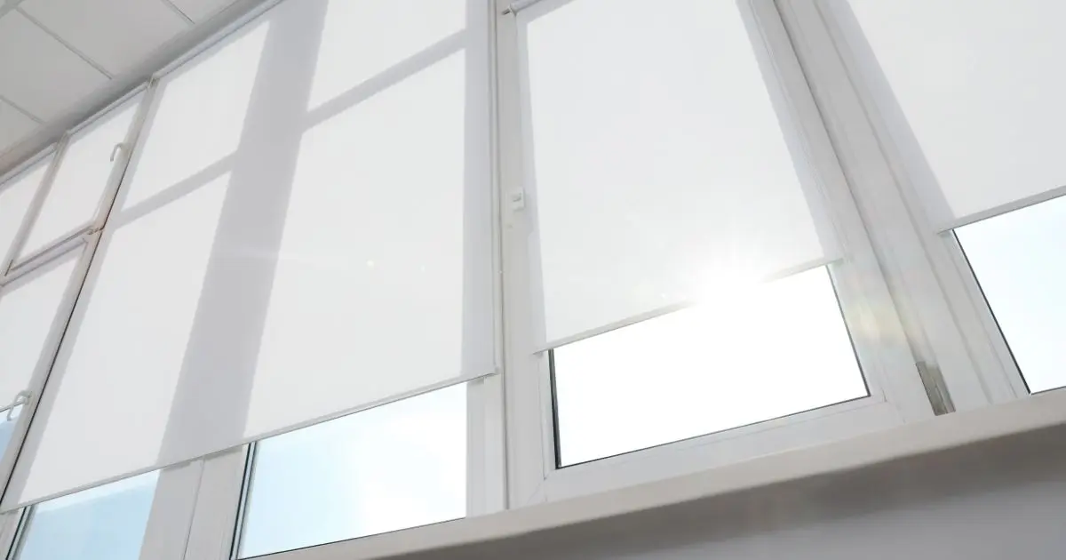 How Motorised Blinds Improve Comfort, Security, and Energy Efficiency 3 Motorised Blinds
